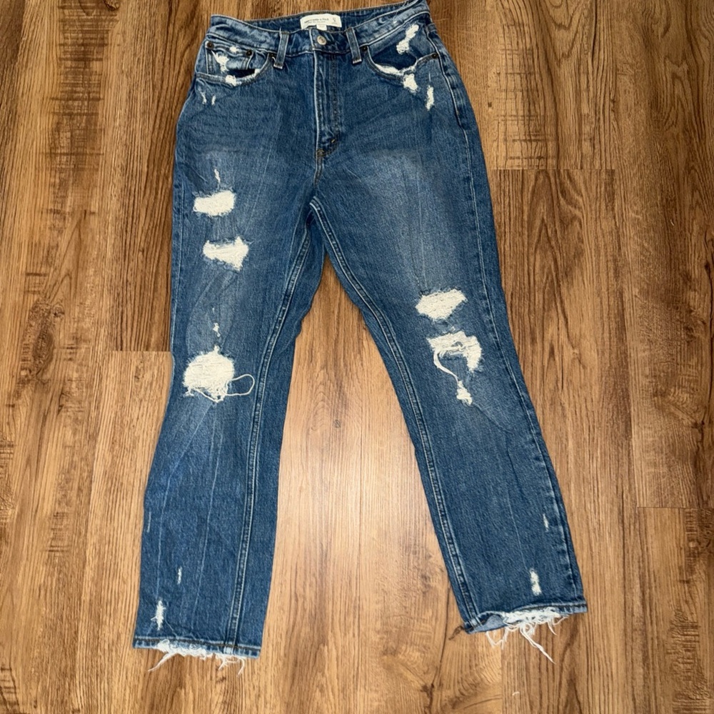 Abercrombie & Fitch The Mom High Rise Jeans Size 27R Curve Love Distressed